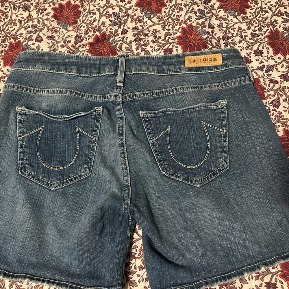 True Religion denim Cassie shorts size 29